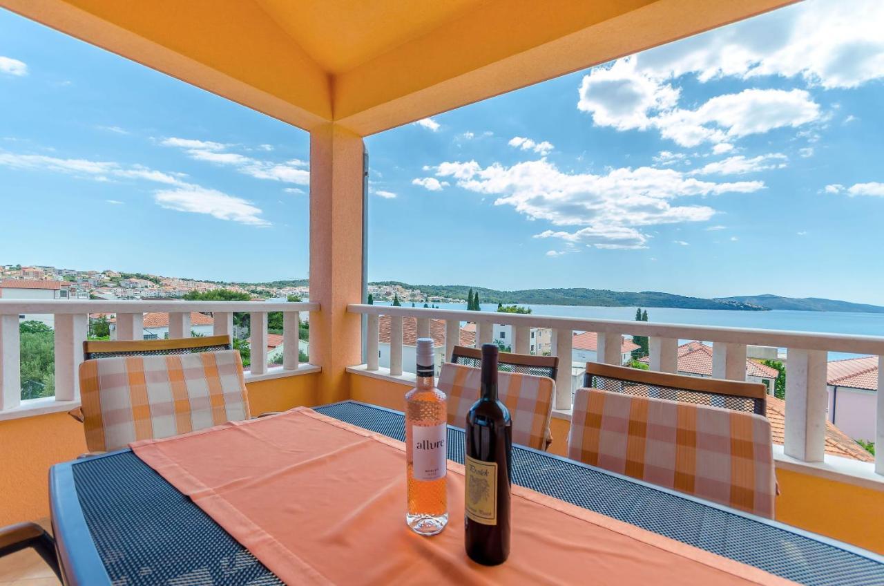 Apartments Melita Trogir Extérieur photo