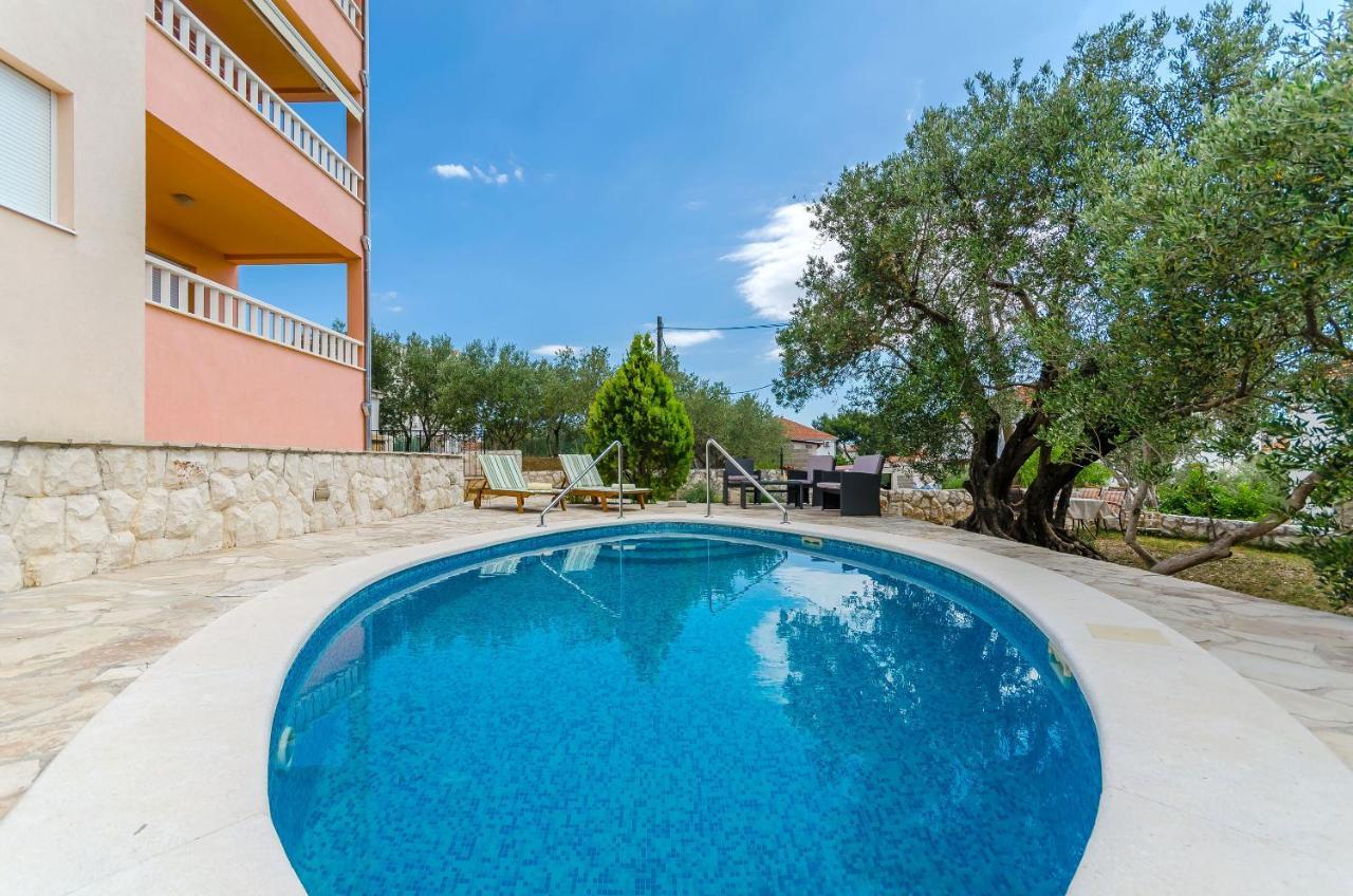 Apartments Melita Trogir Extérieur photo