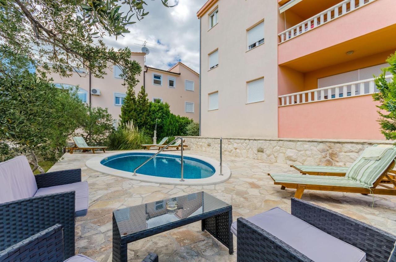 Apartments Melita Trogir Extérieur photo