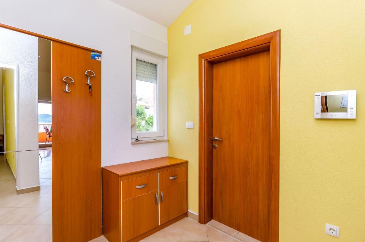 Apartments Melita Trogir Extérieur photo