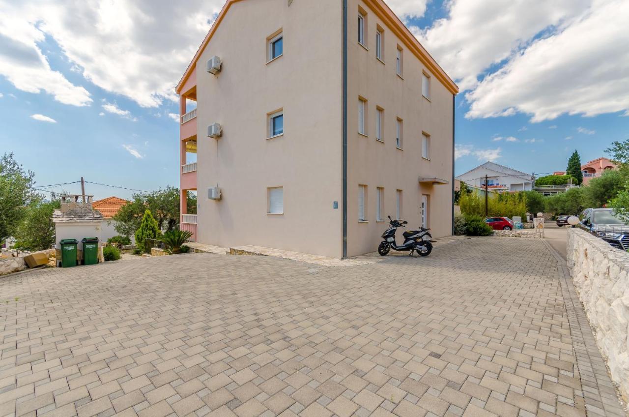 Apartments Melita Trogir Extérieur photo