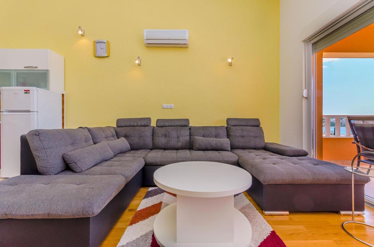 Apartments Melita Trogir Extérieur photo