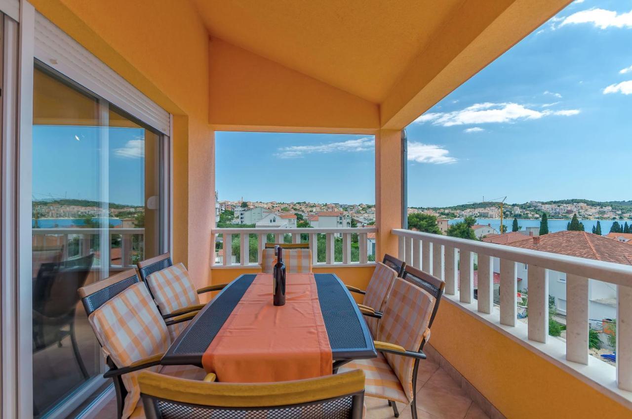 Apartments Melita Trogir Extérieur photo