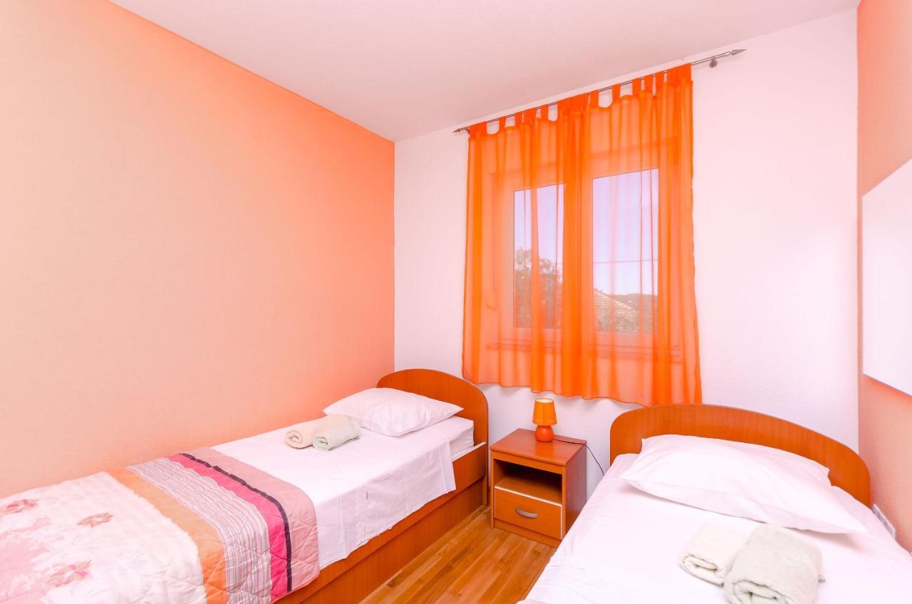 Apartments Melita Trogir Extérieur photo